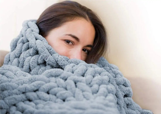 Fluffy blanket: warmth and style for your home