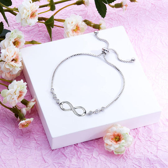 Infinity-Love-Armbänder für Damen - NanoInfinite