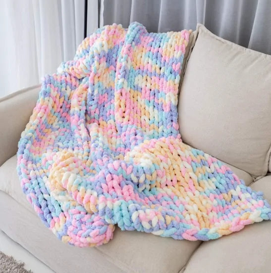 Fluffy blanket: warmth and style for your home