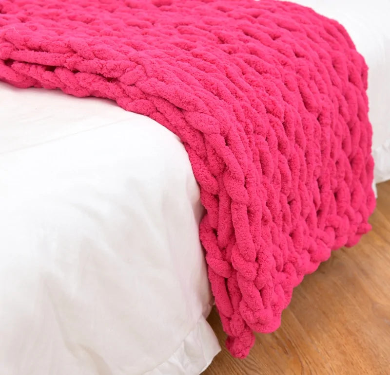 Fluffy blanket: warmth and style for your home