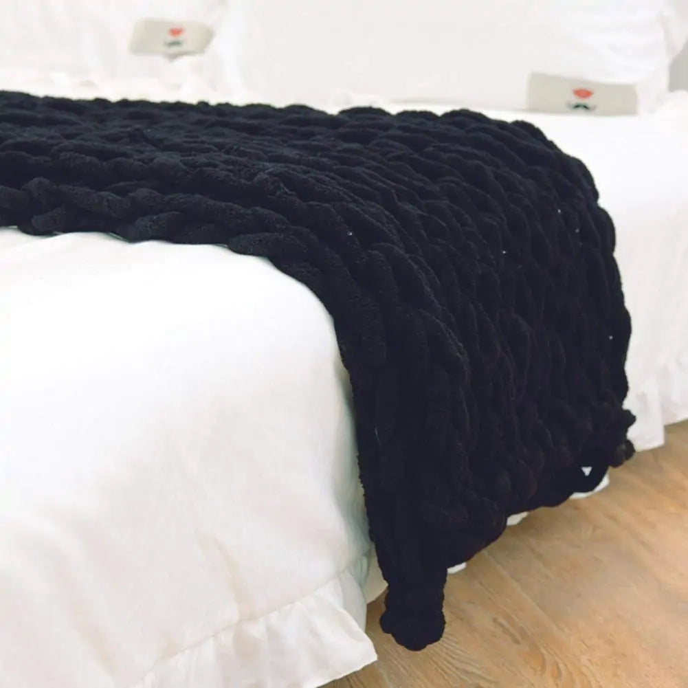 Fluffy blanket: warmth and style for your home